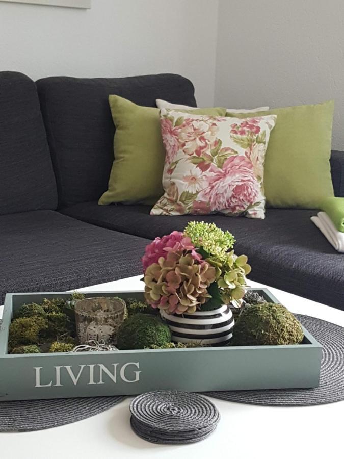 Ferienwohnung Auszeit Markdorf Bagian luar foto