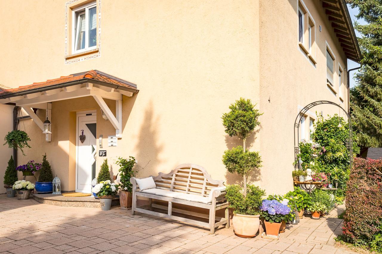Ferienwohnung Auszeit Markdorf Bagian luar foto